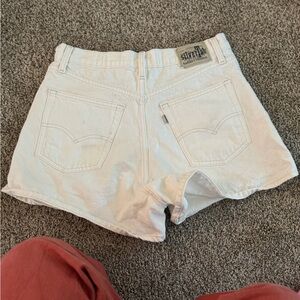 Levi's Women's Cream Jean Shorts